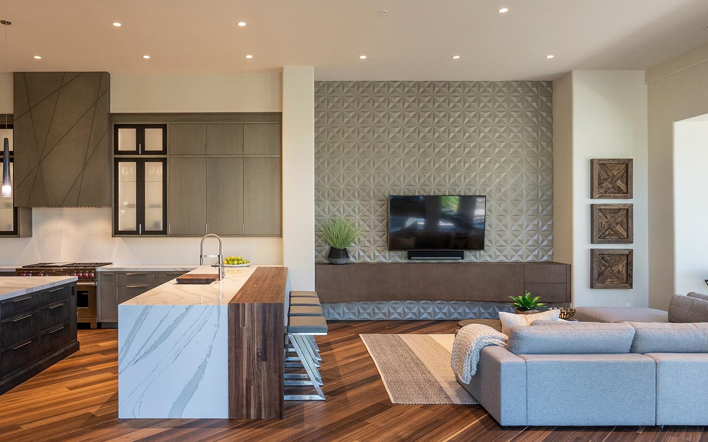 FEATURE-IMAGE_0006_002-Stead-26