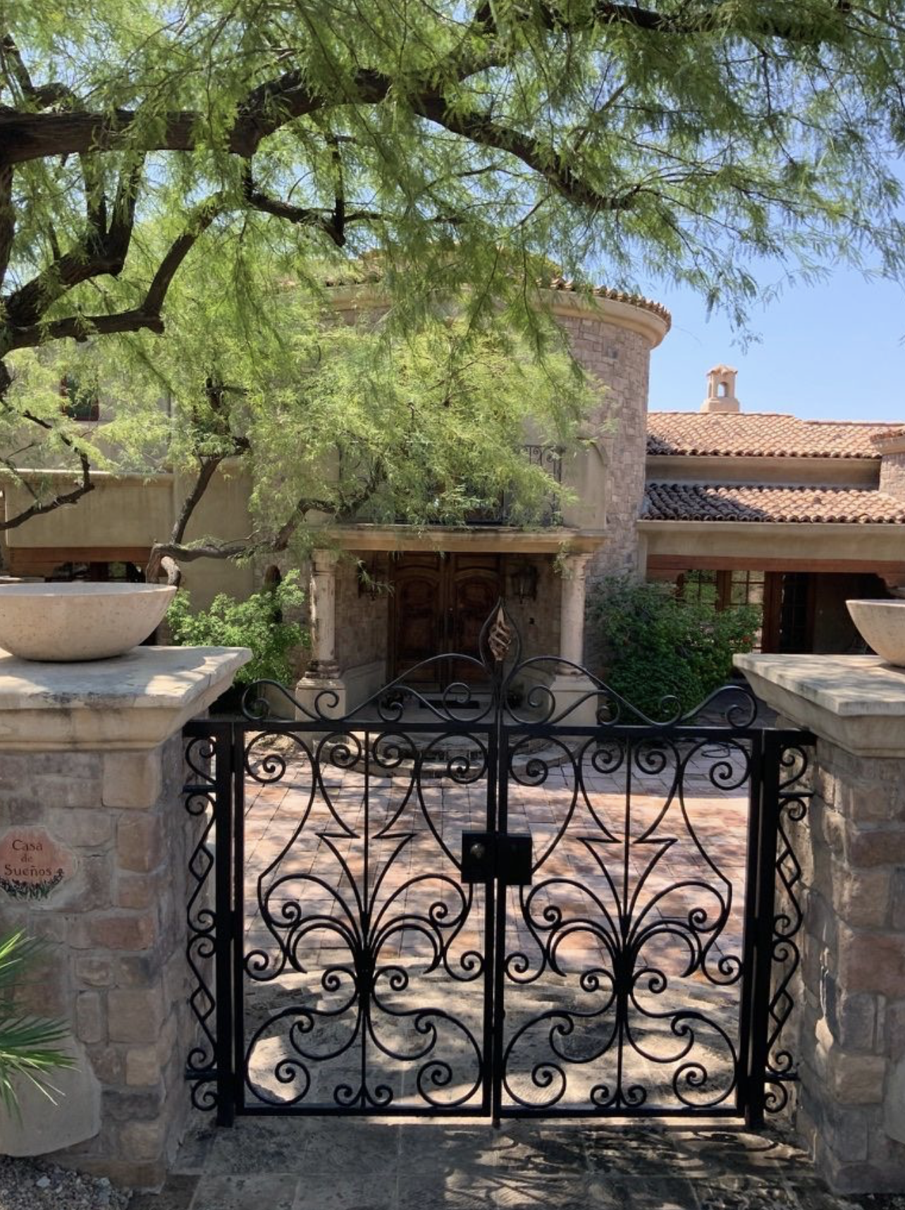 The before shot of the exterior at the Paradise Estate in Paradise Valley. Arizona