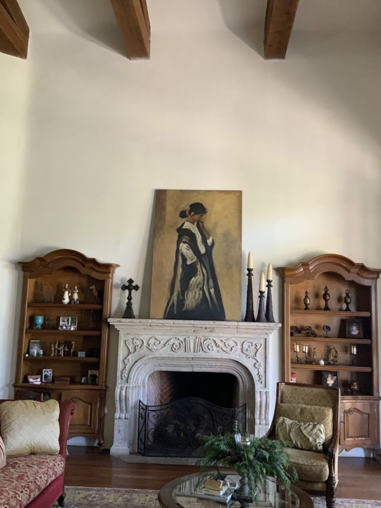 The before shot of the living room at the Paradise Estate in Paradise Valley, Arizona