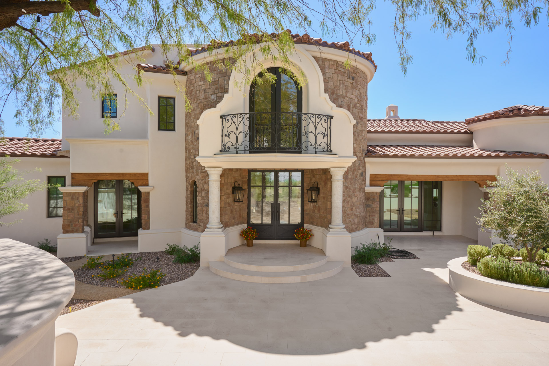 Exterior view of the Paradise Estate in Paradise Valley, Arizona